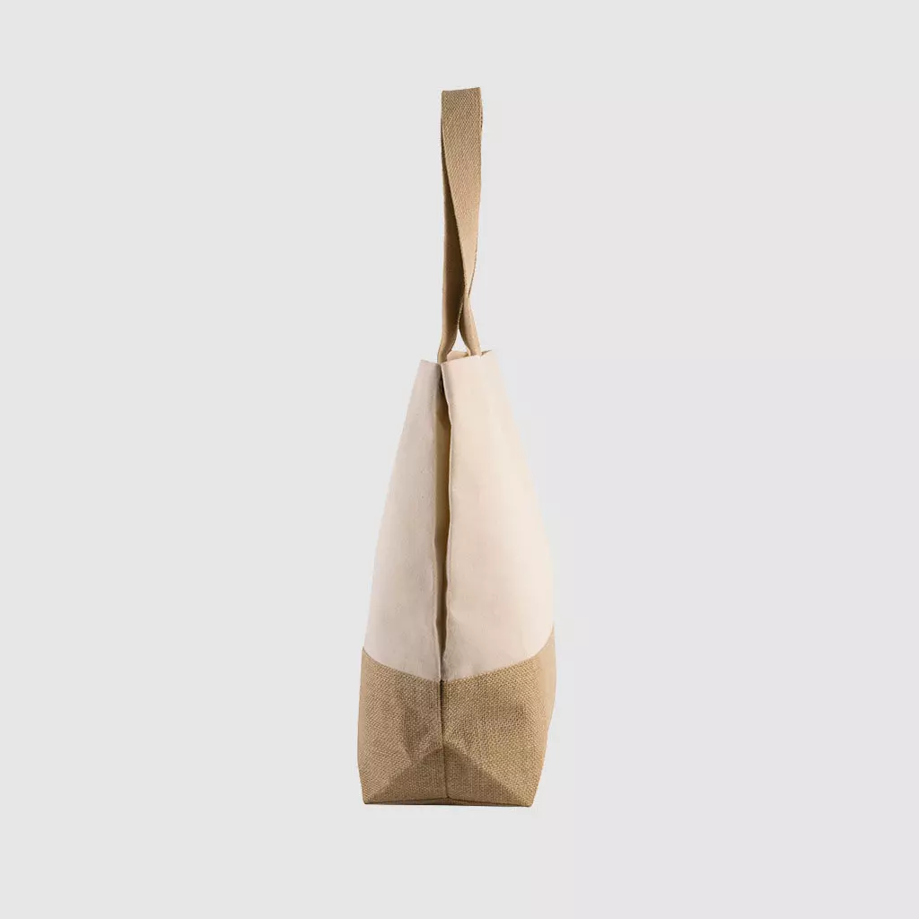 Custom contrast beach bag mad in natural, laminated jute base and long cotton webbed handles