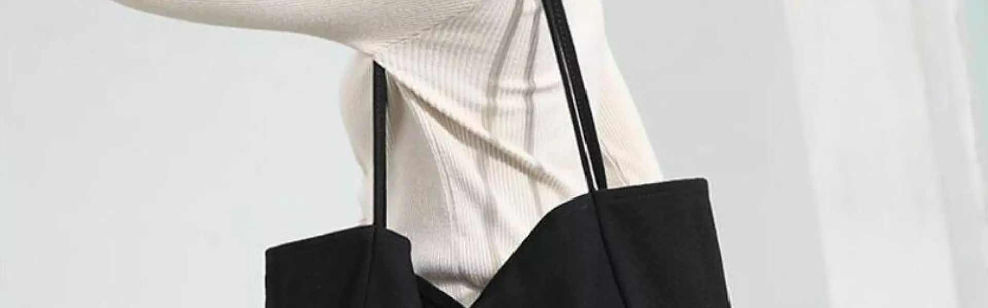 Foldable bags