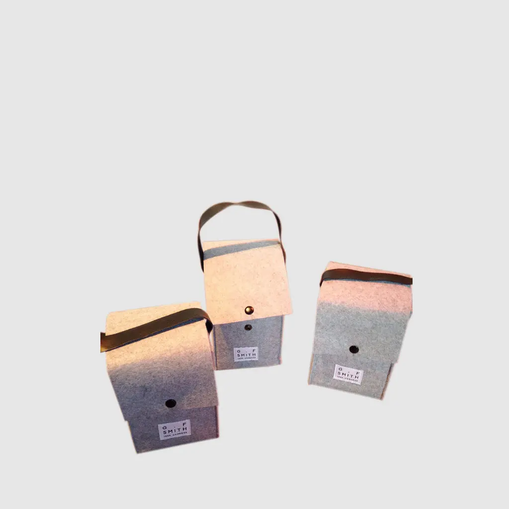 GF SMITH presentation felt bag