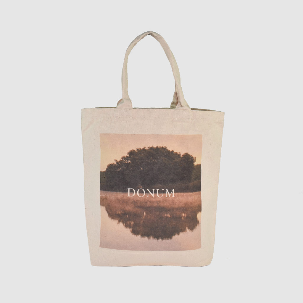 Custom midi tote shopper bag with black stitching