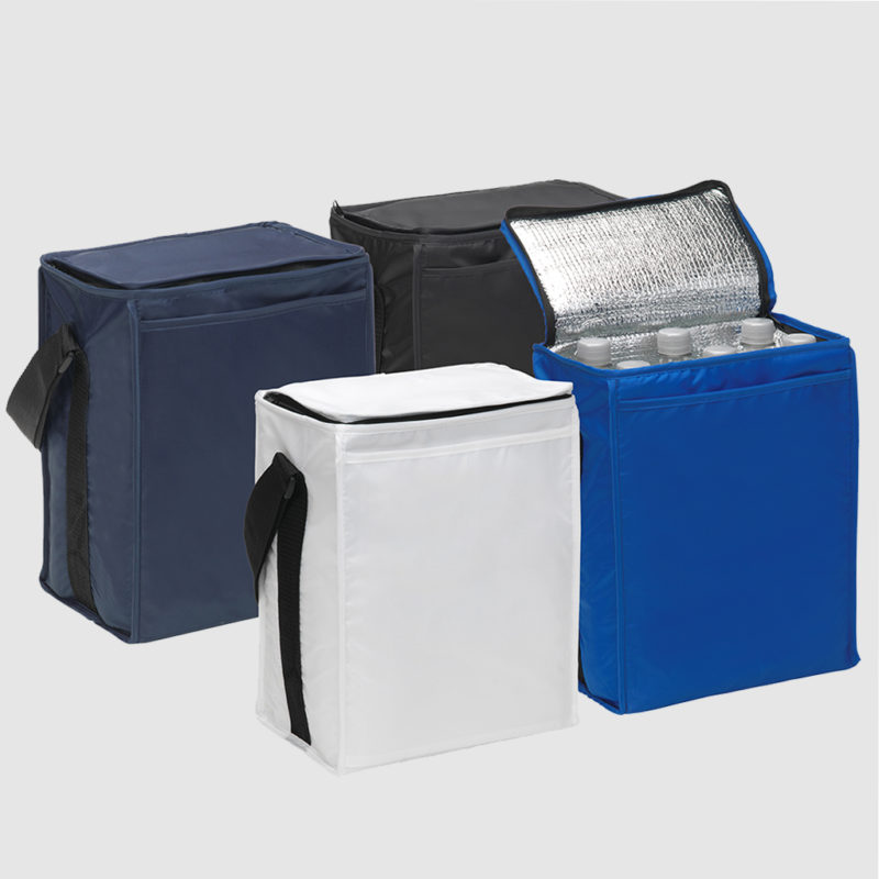 Custom cooler bag made with 210d polyester, with insulated inner material and a front slip pocket