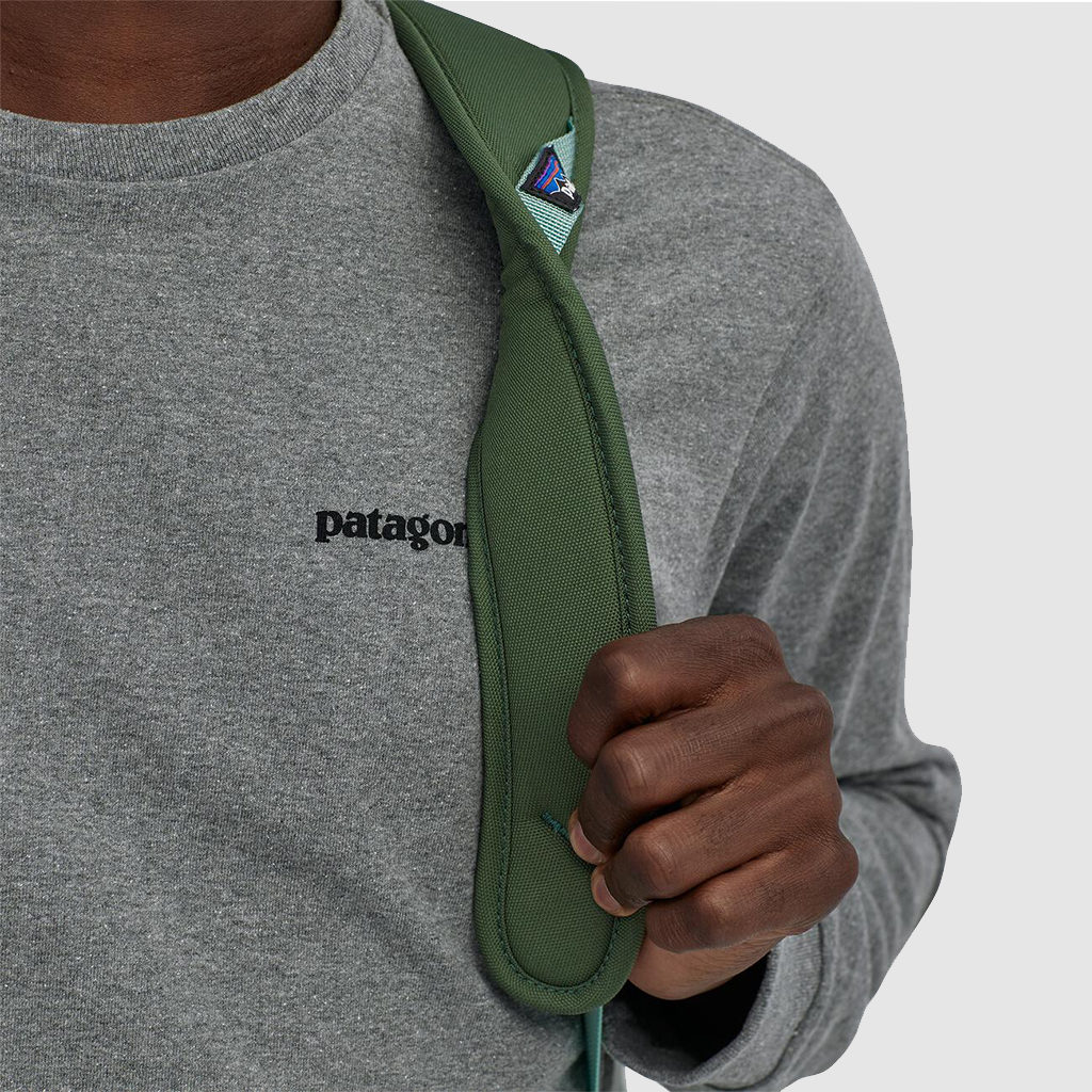 Custom Patagonia black hole duffel bag, with 55l of space