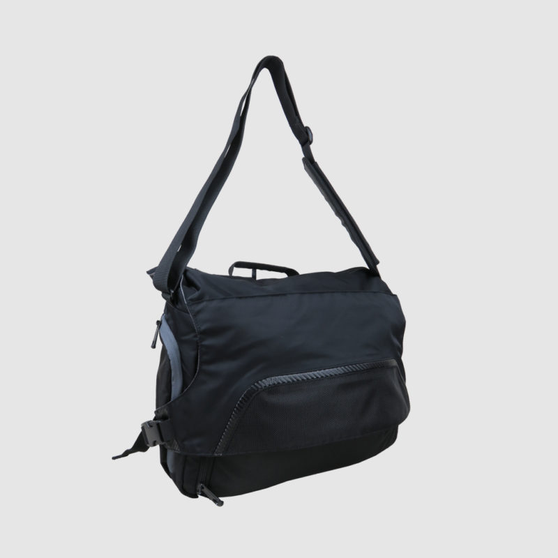 custom tech bag in black polyester and red lining